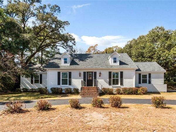 1100 Pace Parkway, Mobile, AL 36693