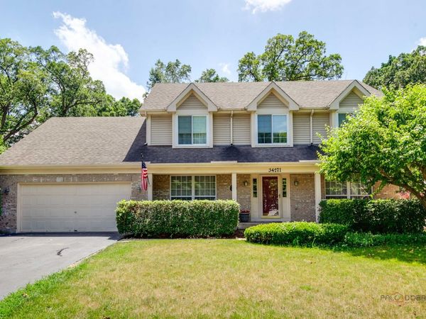 34271 Tangueray Drive, Grayslake, IL 60030