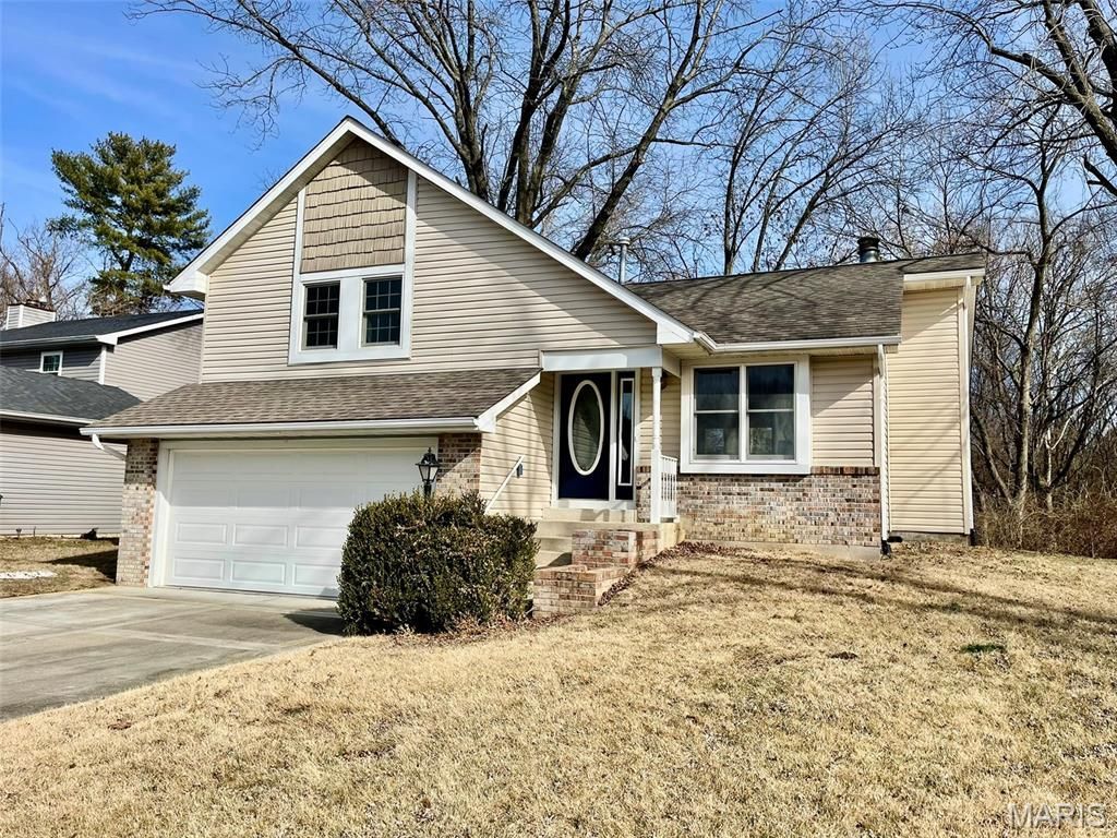 1306 Jacquelyn Court, Maryville, IL 62062 Main Photo