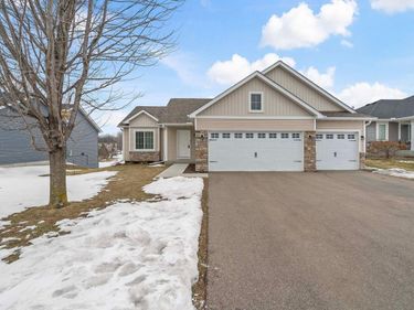 154 Hawaii Street SE, Lonsdale, MN 55046
