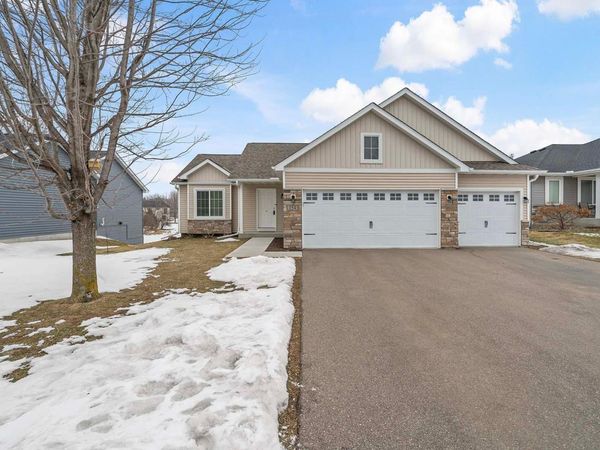 154 Hawaii Street SE, Lonsdale, MN 55046