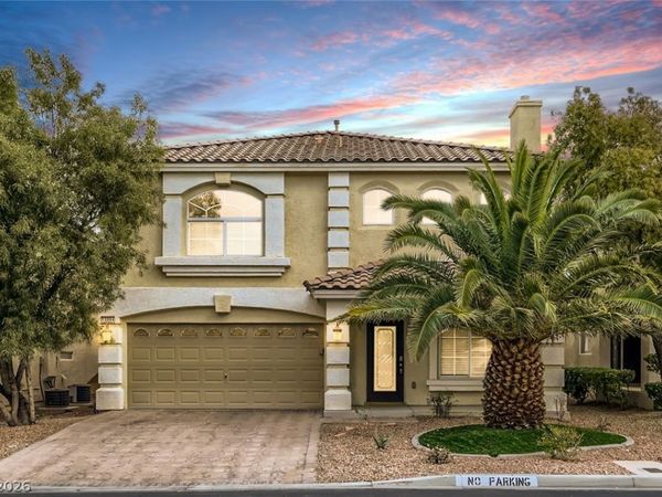 10884 Royal Highlands Street, Las Vegas, NV 89141