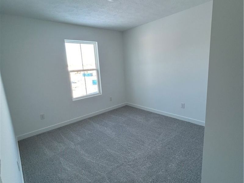 502 Cedarwood Trail, Elyria, OH 44035 Photo 5