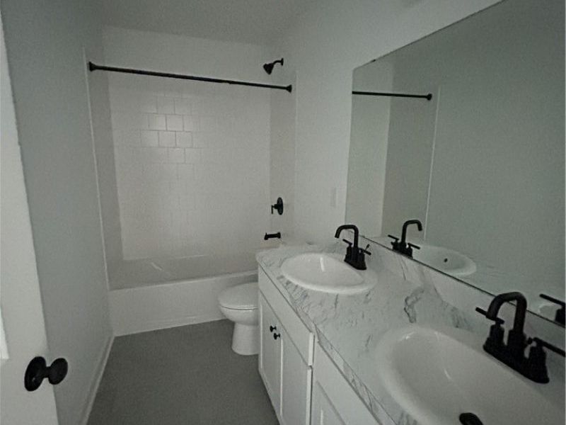 502 Cedarwood Trail, Elyria, OH 44035 Photo 6