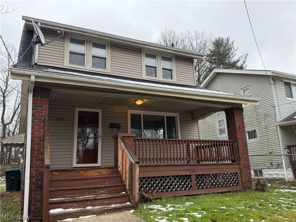 379 Noble Avenue, Akron, OH 44320 Main Photo