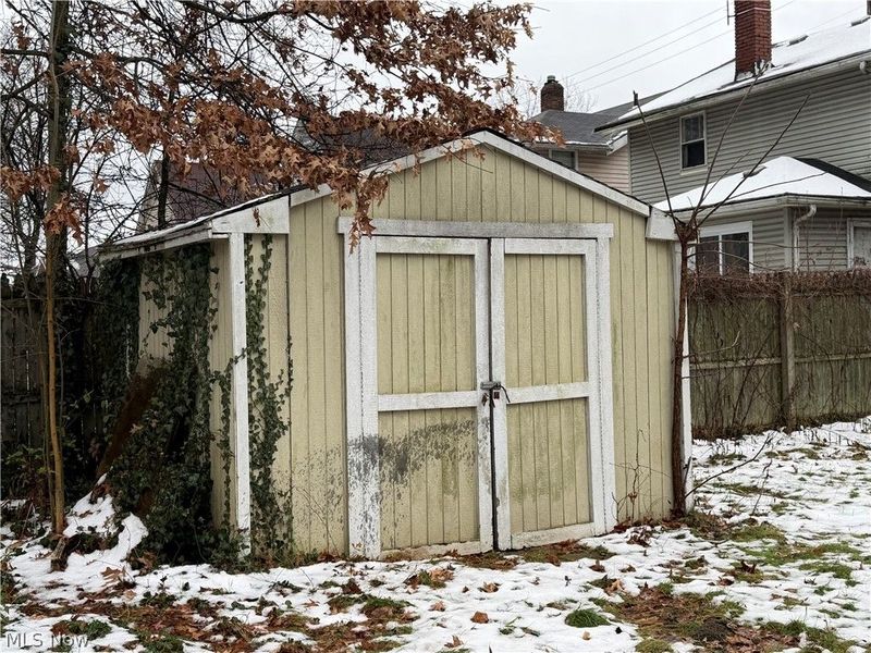 379 Noble Avenue, Akron, OH 44320 Photo 4