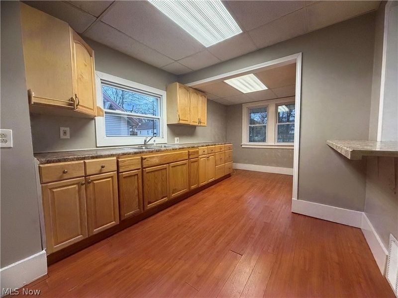 379 Noble Avenue, Akron, OH 44320 Photo 5