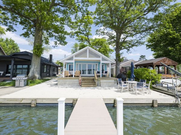 7917 Hickory Avenue, Russells Point, OH 43348