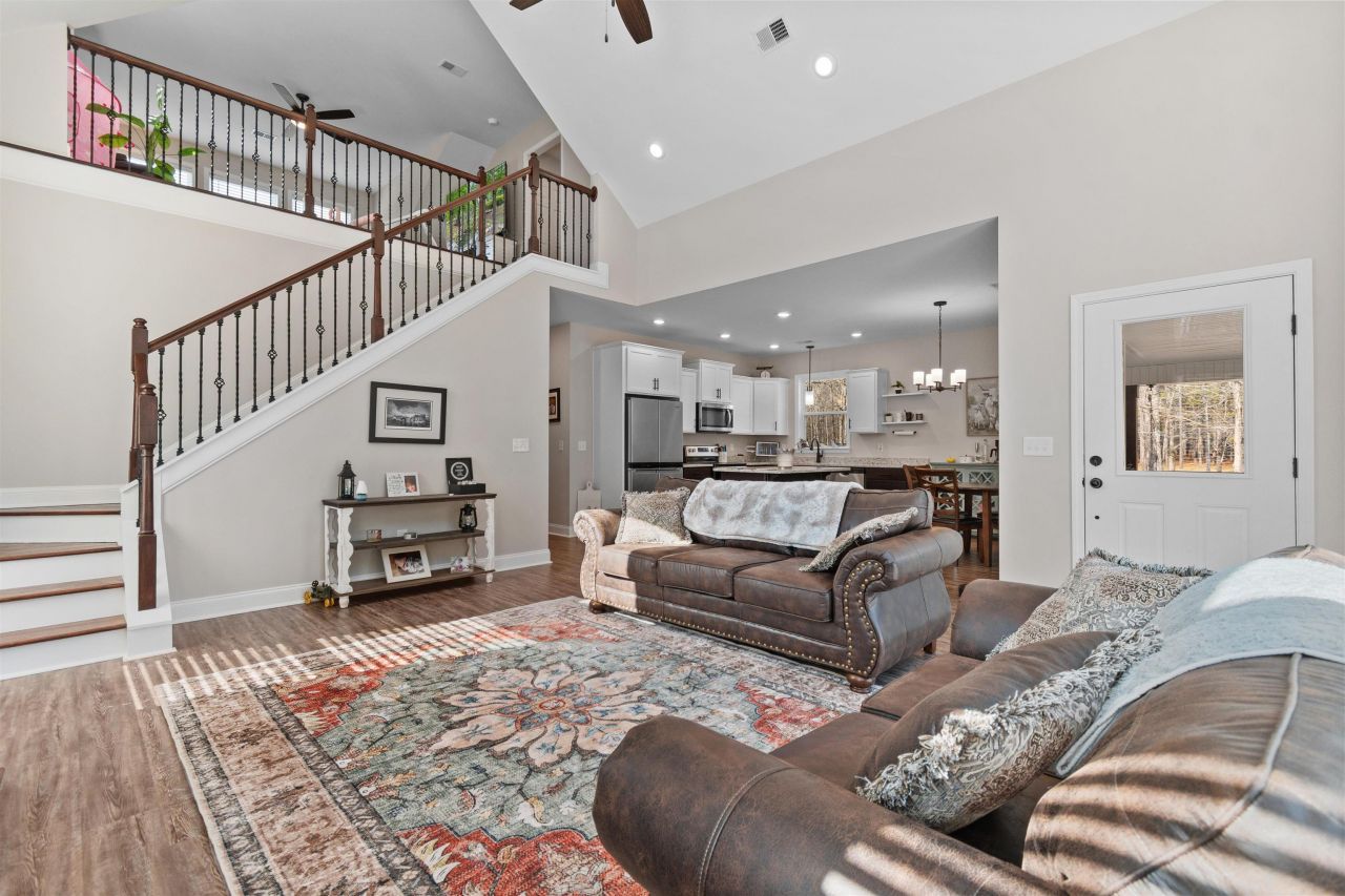 131 Rhodus Ave. Photo 15