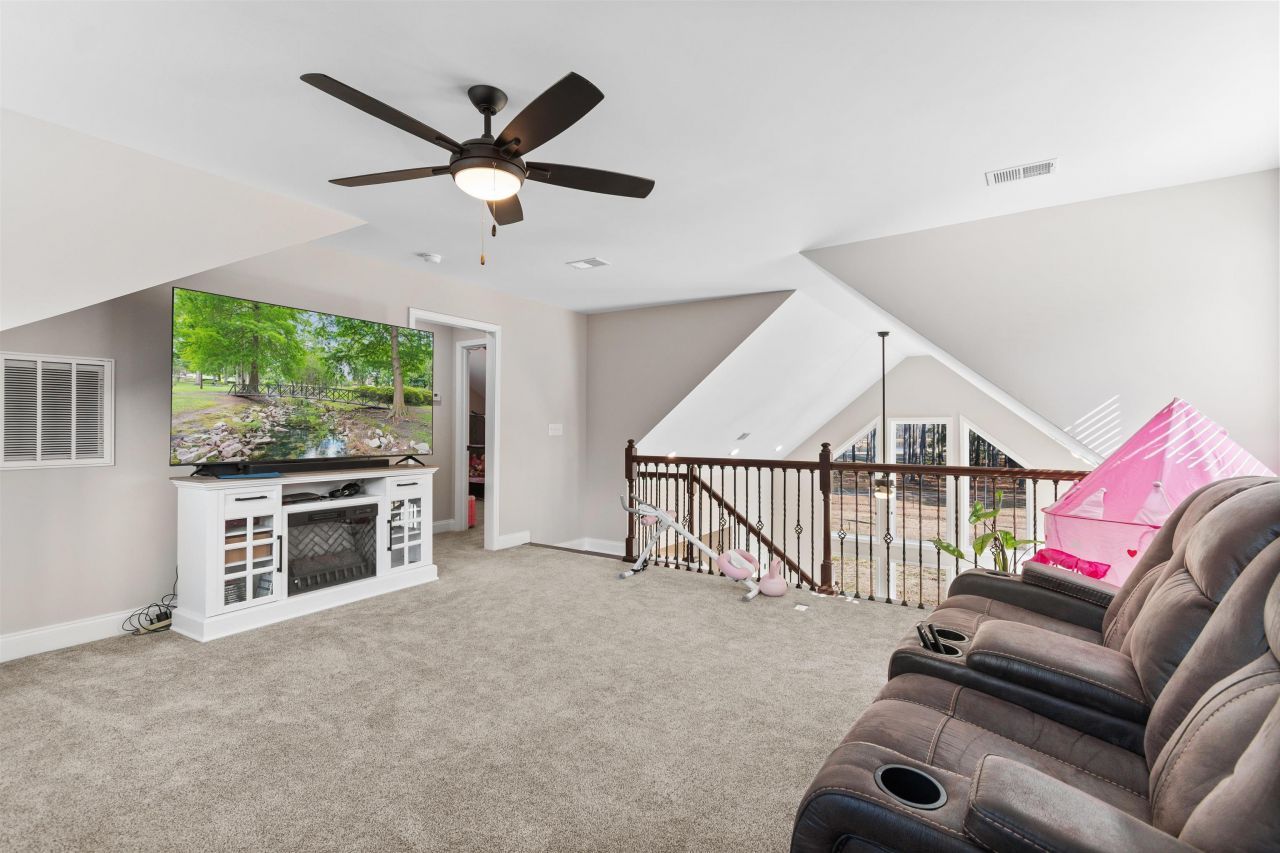 131 Rhodus Ave. Photo 24