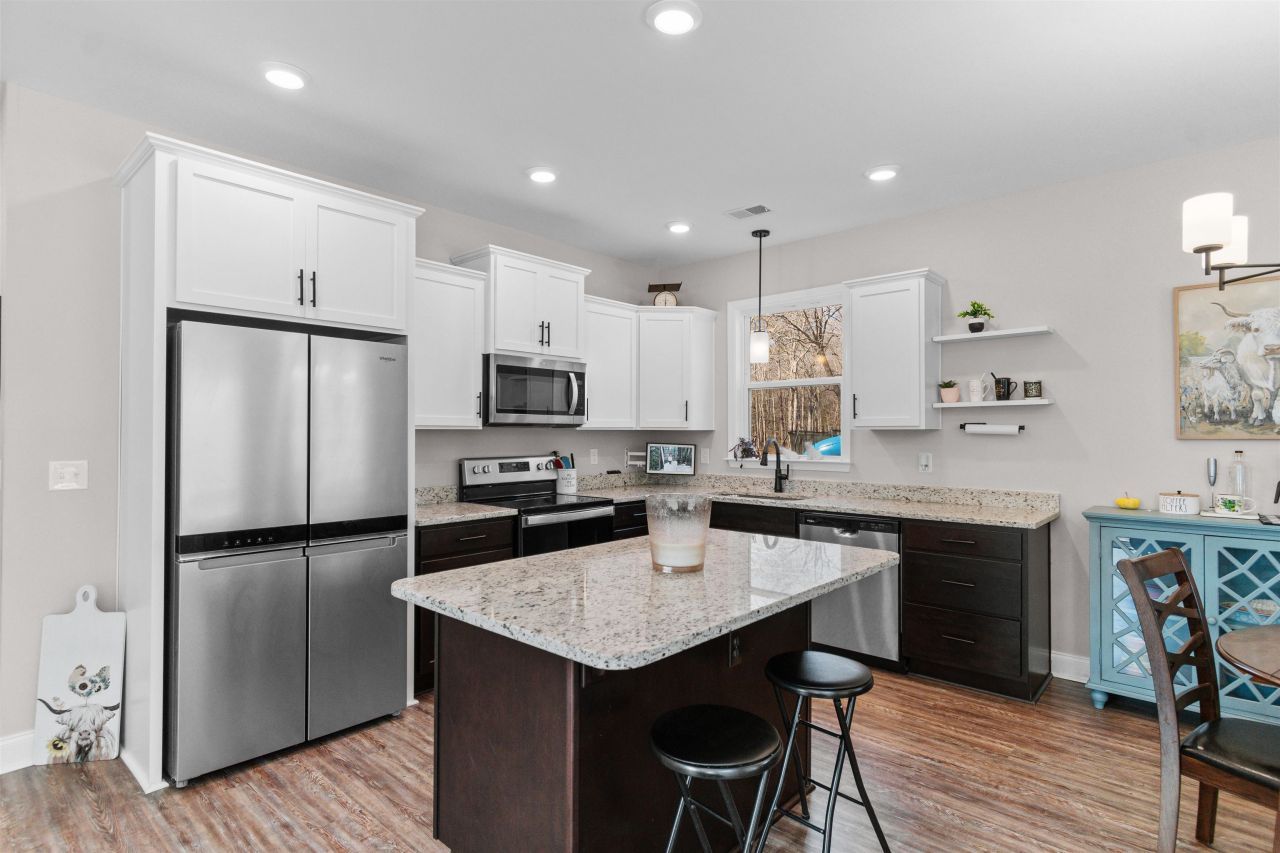 131 Rhodus Ave. Photo 9