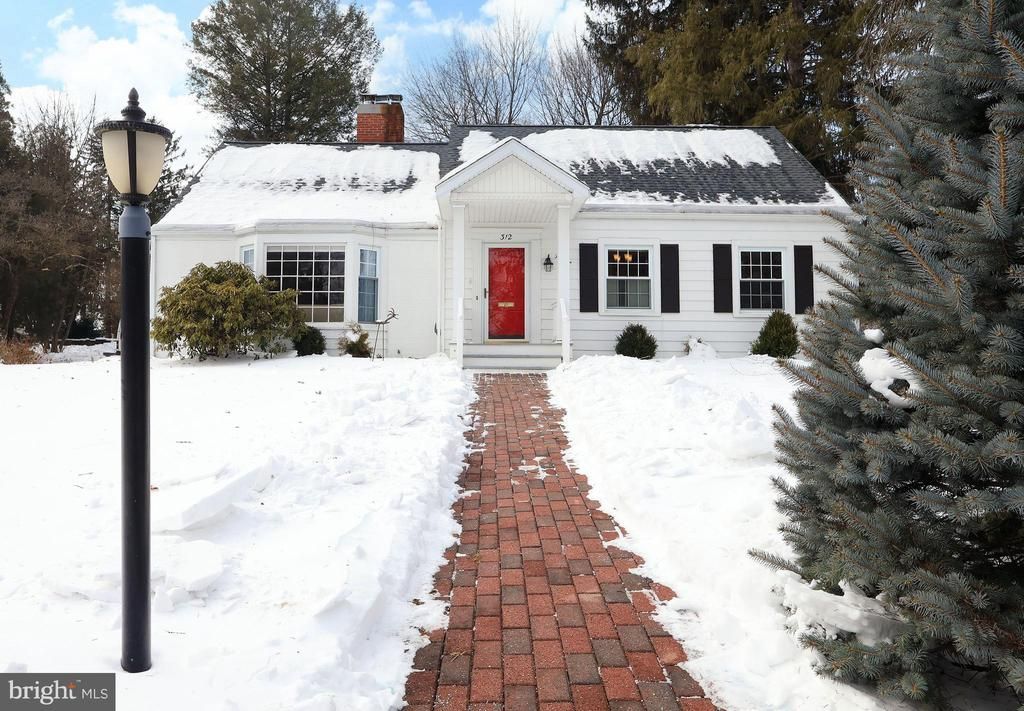 312 S Buckhout Street, State College, PA 16801 Main Photo