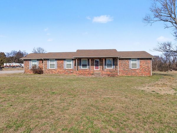5425 E Division St , Mount Juliet, TN 37122