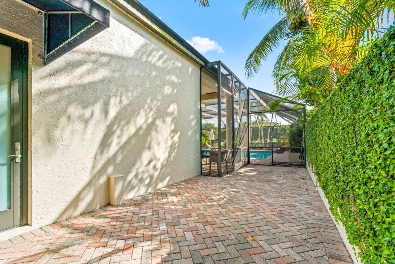 14170 Calypso Lane, Wellington, FL 33414 Photo