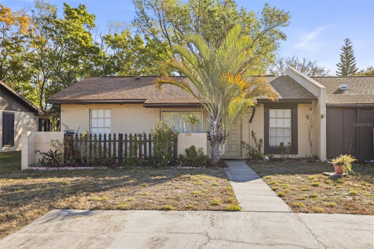 10049 88th Way, Seminole, FL 33777 Photo