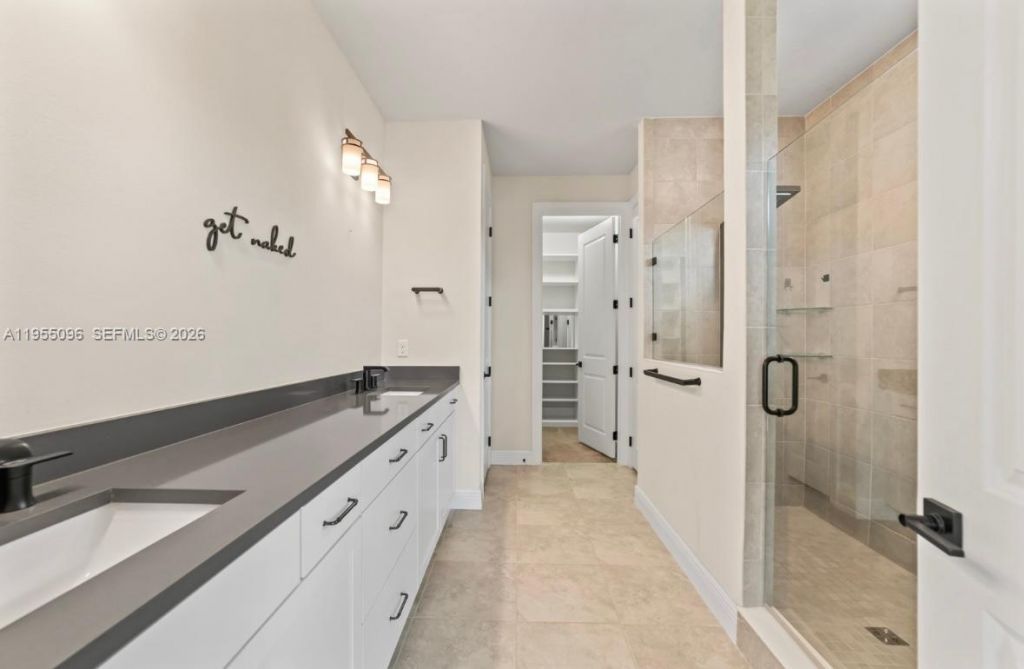 8123 NW 78th St, Tamarac, FL 33321 Photo