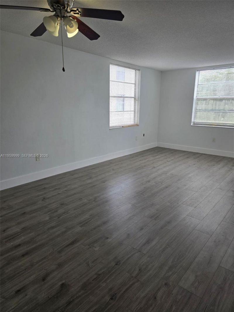5755 W 20th Ave, Unit 312, Hialeah, FL 33012 Photo