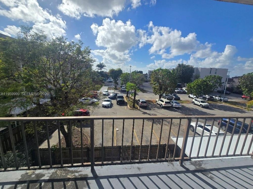 5755 W 20th Ave, Unit 312, Hialeah, FL 33012 Photo