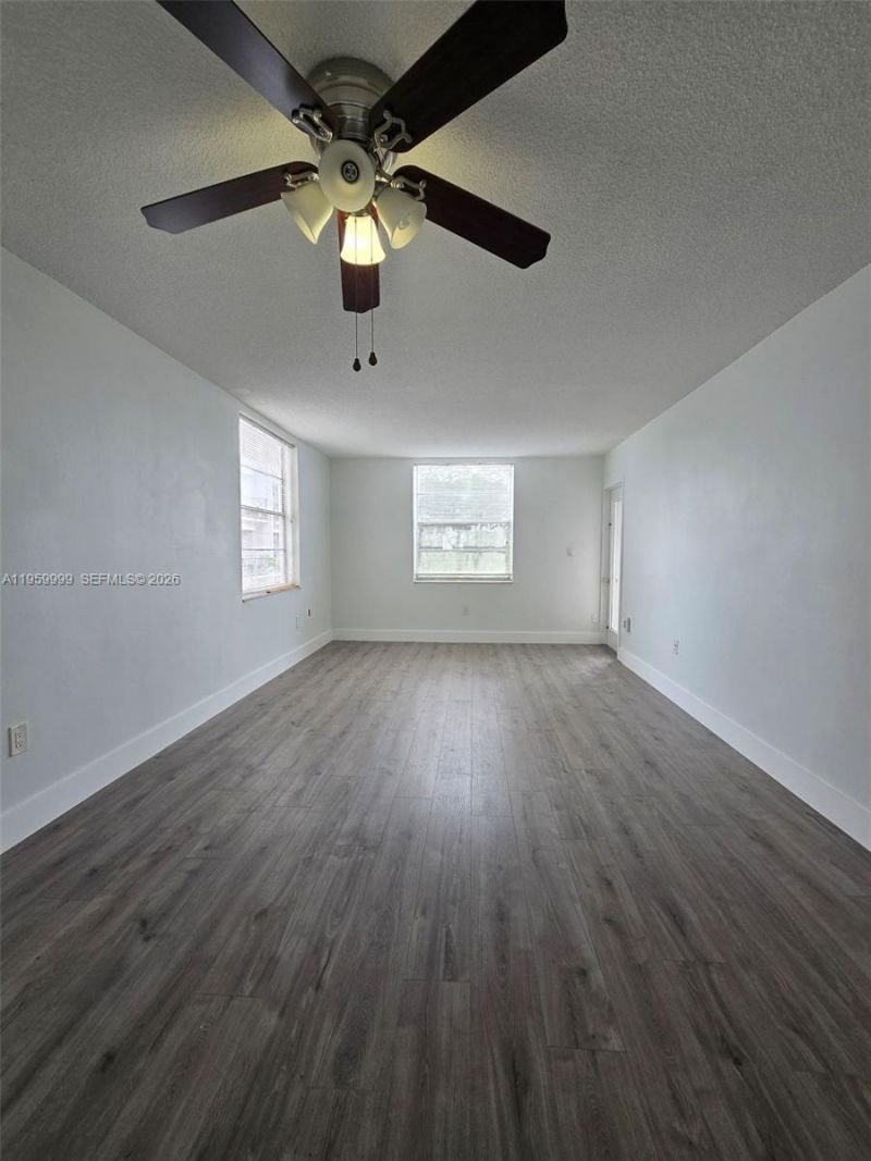 5755 W 20th Ave, Unit 312, Hialeah, FL 33012 Photo