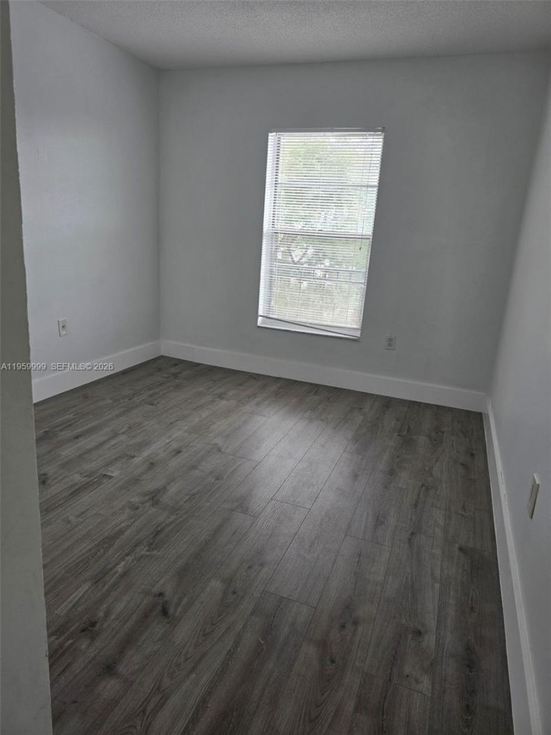 5755 W 20th Ave, Unit 312, Hialeah, FL 33012 Photo