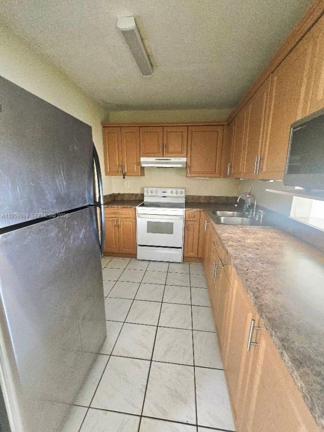 5755 W 20th Ave, Unit 312, Hialeah, FL 33012 Photo