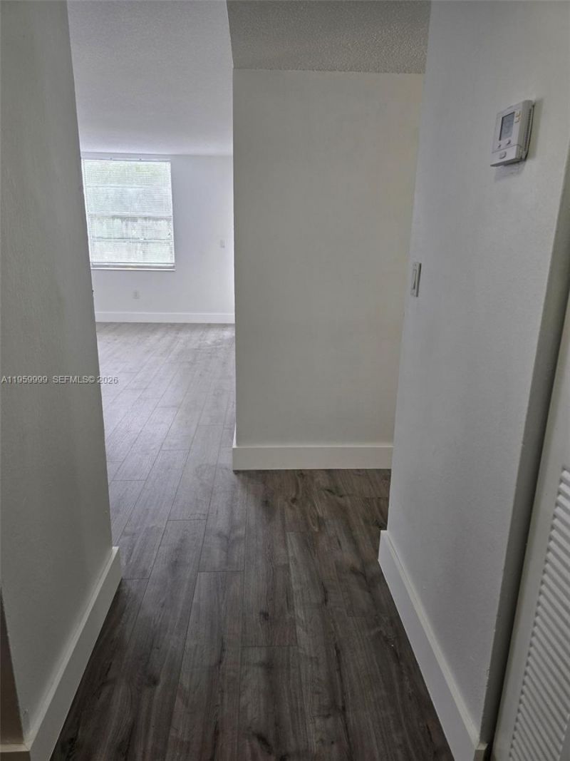 5755 W 20th Ave, Unit 312, Hialeah, FL 33012 Photo