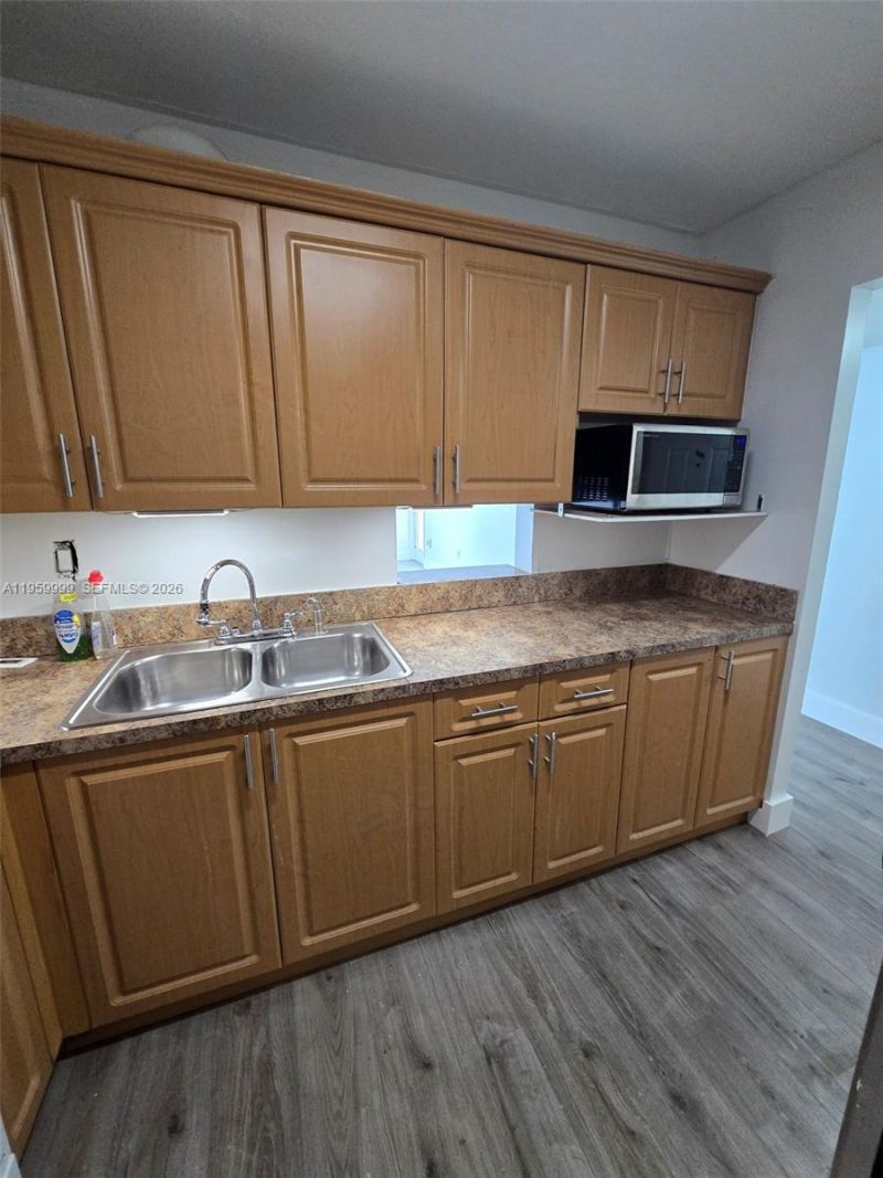 5755 W 20th Ave, Unit 312, Hialeah, FL 33012 Photo
