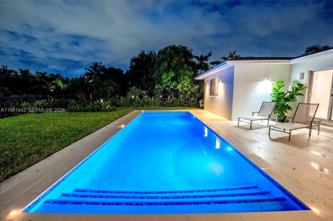 49 NW 108th St, Miami Shores, FL 33168 Photo