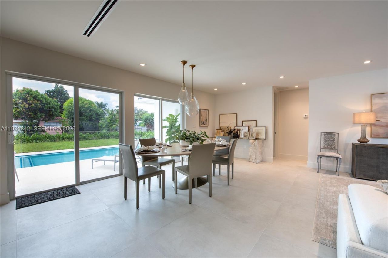 49 NW 108th St, Miami Shores, FL 33168 Photo