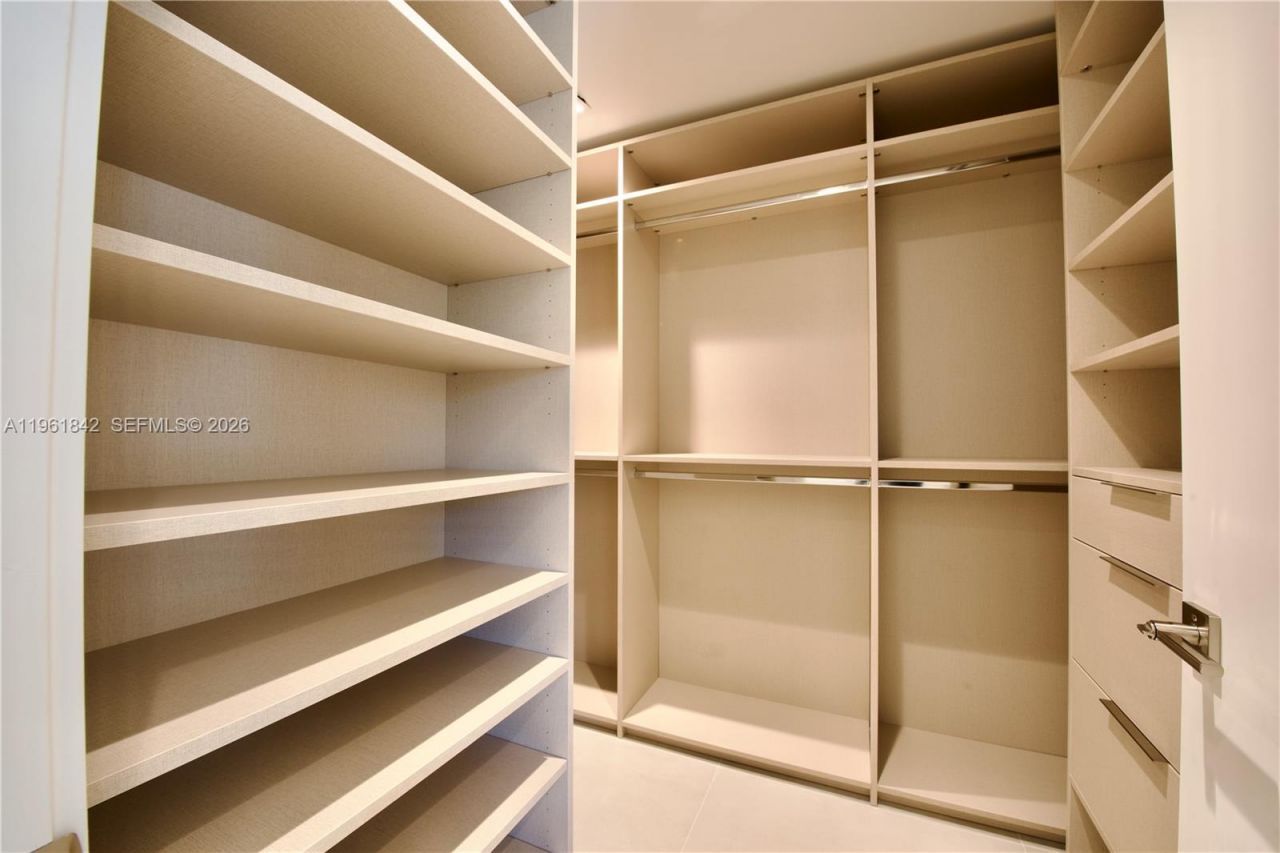 49 NW 108th St, Miami Shores, FL 33168 Photo