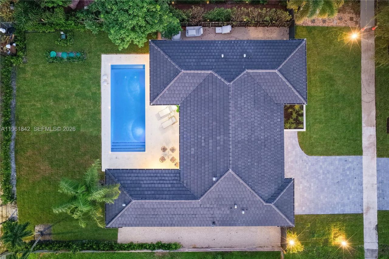 49 NW 108th St, Miami Shores, FL 33168 Photo