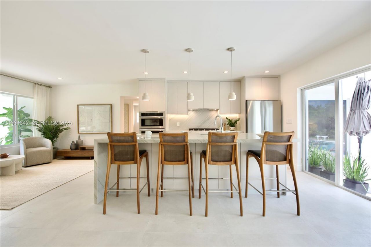 49 NW 108th St, Miami Shores, FL 33168 Photo