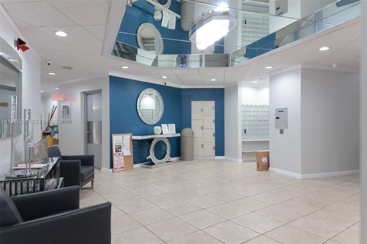 1200 Saint Charles Pl, Unit 302, Pembroke Pines, FL 33026 Photo