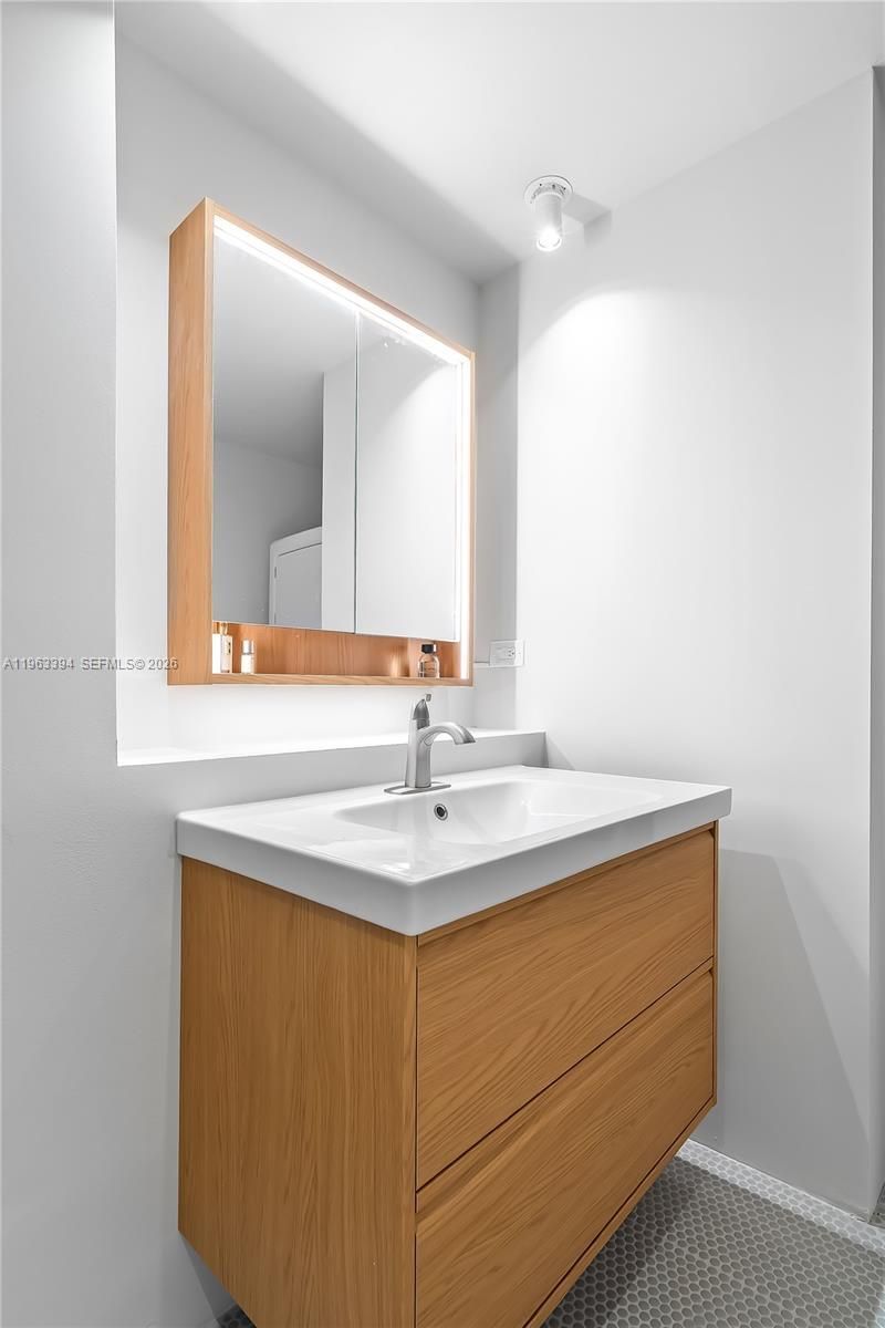 1840 Jefferson Ave, Unit 302, Miami Beach, FL 33139 Photo