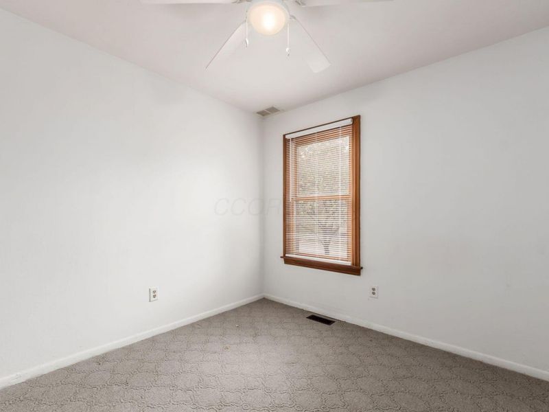 981 Highland Street, Columbus, OH 43201 Photo 12