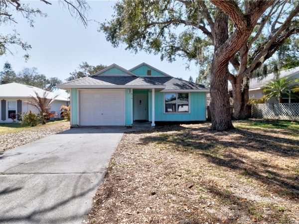 219 15th Place SW, Vero Beach, FL 32962