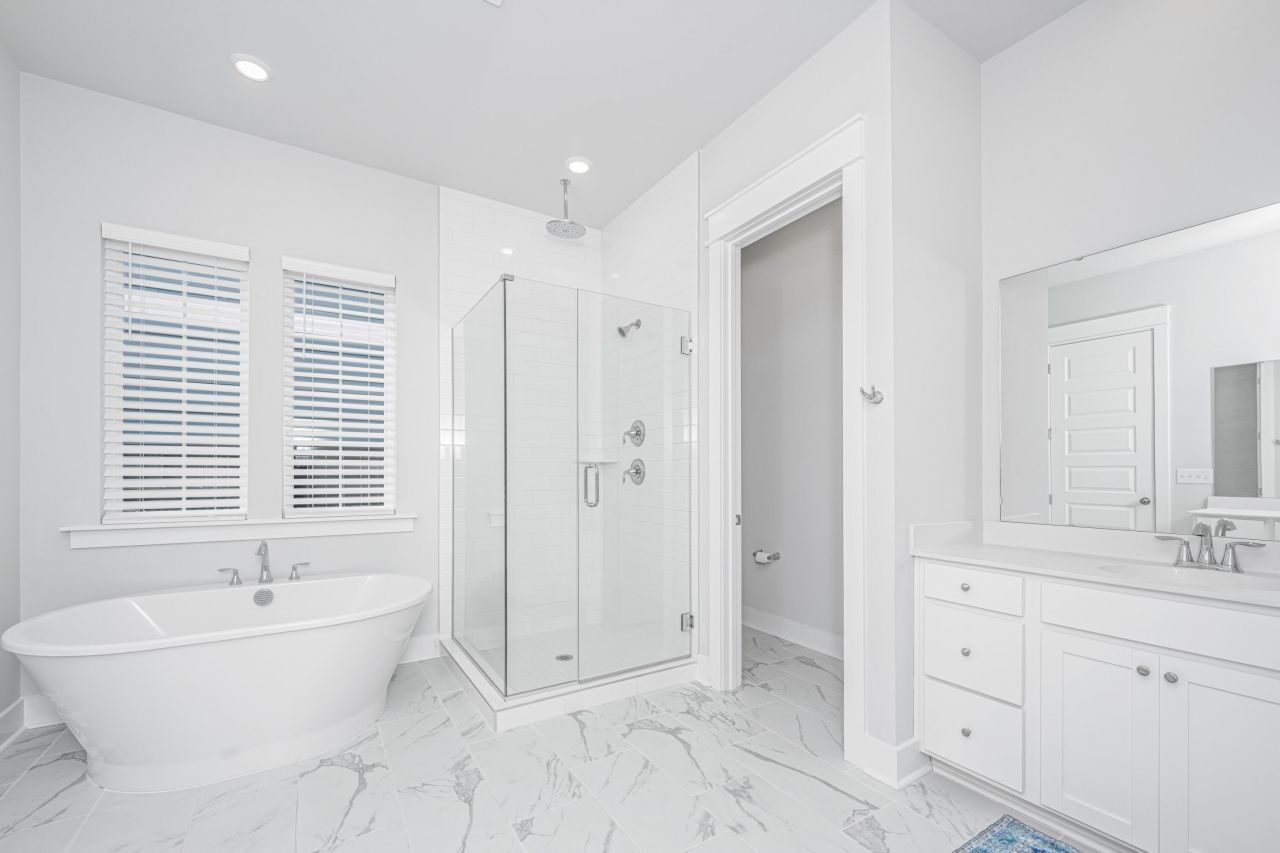 185 Denham Street Photo 10