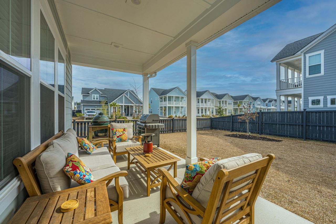 185 Denham Street Photo 28