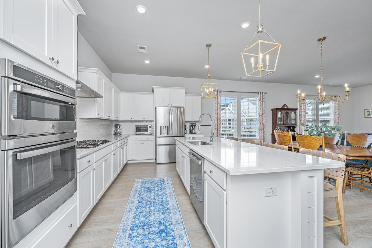 185 Denham Street Photo 5