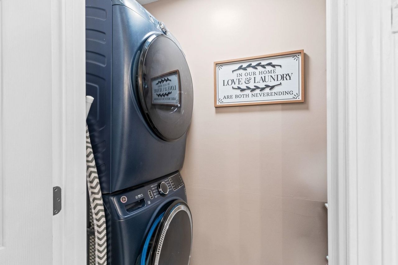 693 Wilshire Ln. Photo 16