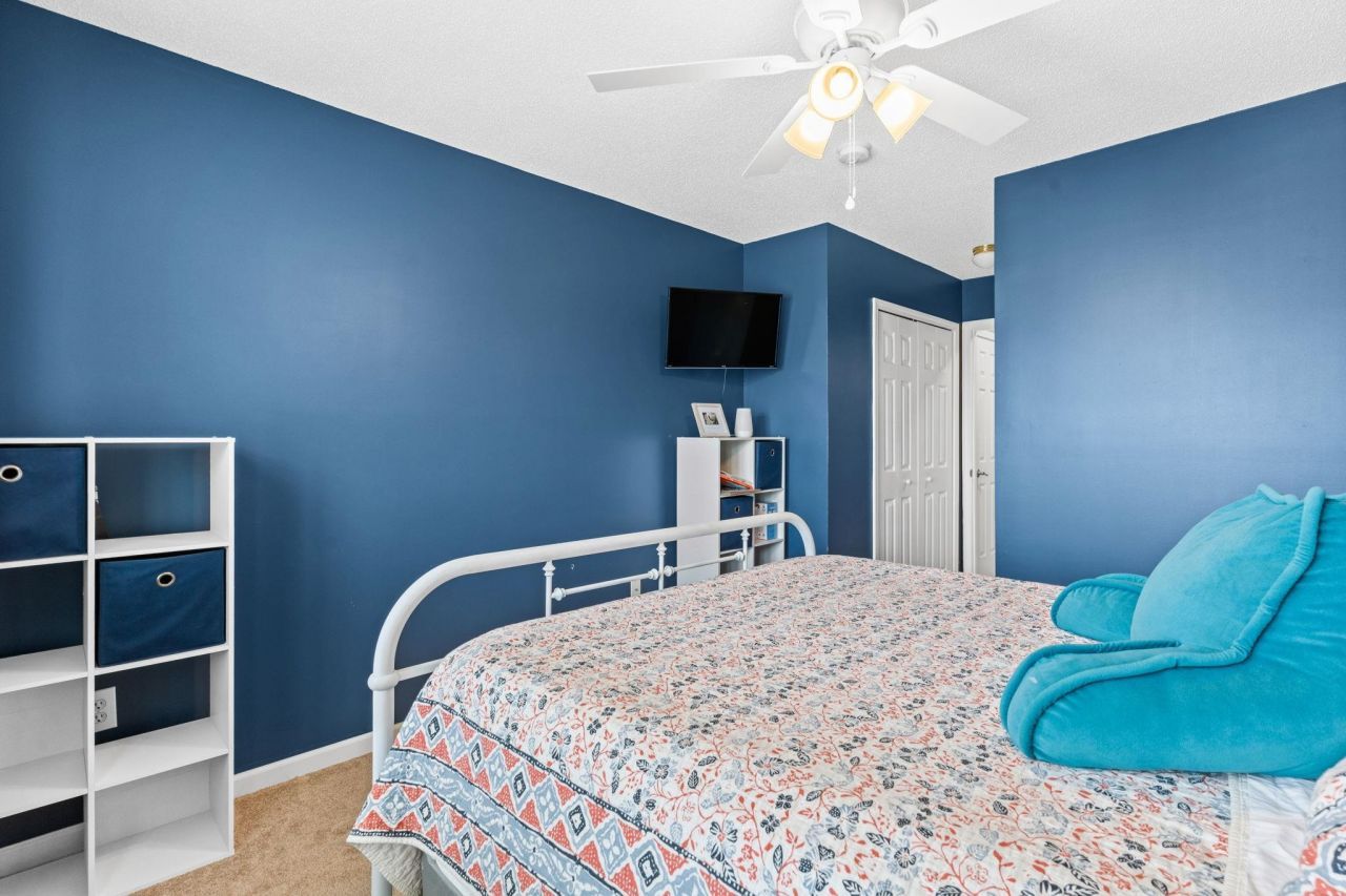 693 Wilshire Ln. Photo 27