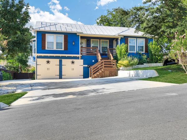 425 Parland, San Antonio, TX 78209