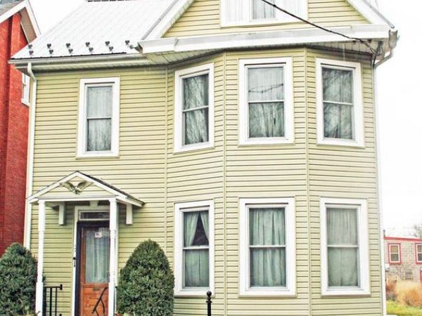 147 S SPRUCE STREET, LITITZ, PA 17543