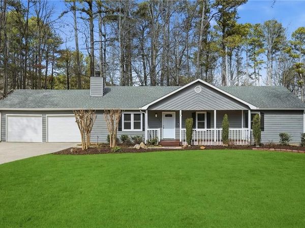 115 White Pines Drive , Alpharetta, GA 30004