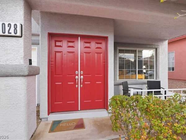 1028 Spring Pond Court, Henderson, NV 89002