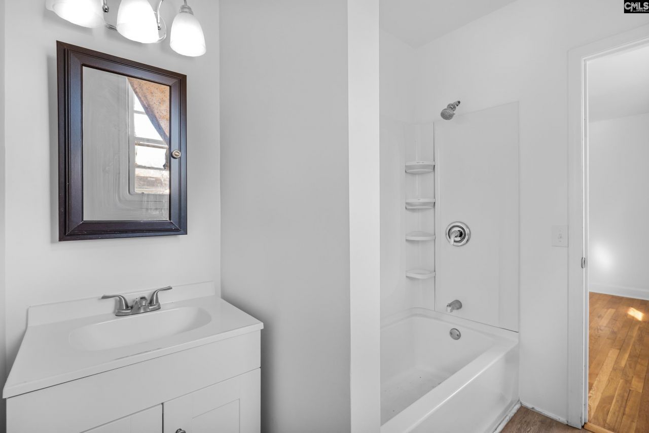 7030 Claudia Dr Photo 12