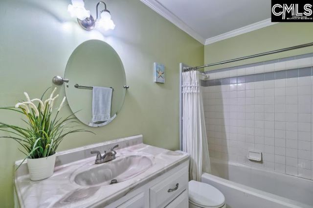 6 Newgate End  Photo 21