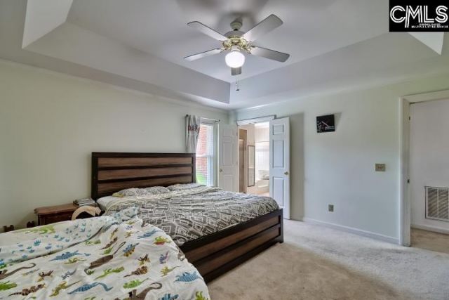 6 Newgate End  Photo 26