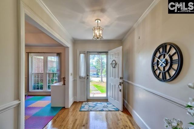 6 Newgate End  Photo 6