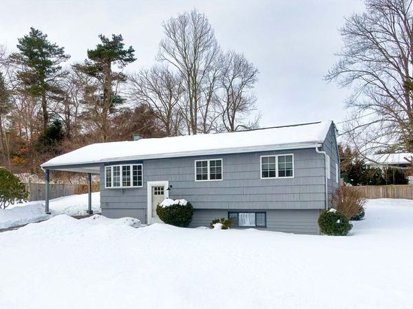 3 Leonard Drive, Southborough, MA 01772